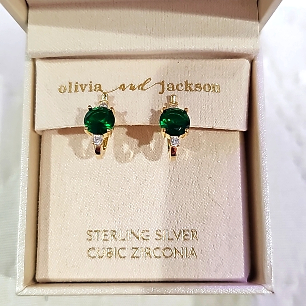 Sterling silver cubic zirconia  earrings ✨️